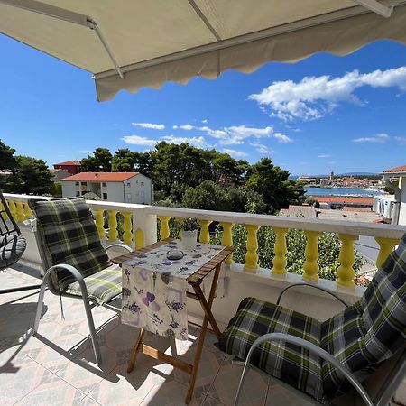 Apartments Mare Banjol Εξωτερικό φωτογραφία
