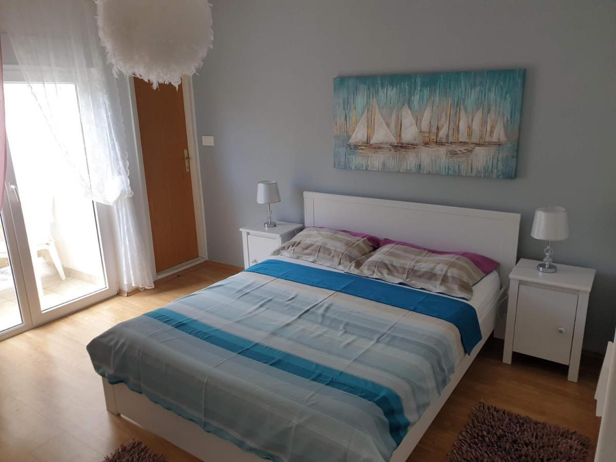 Apartments Mare Banjol Εξωτερικό φωτογραφία