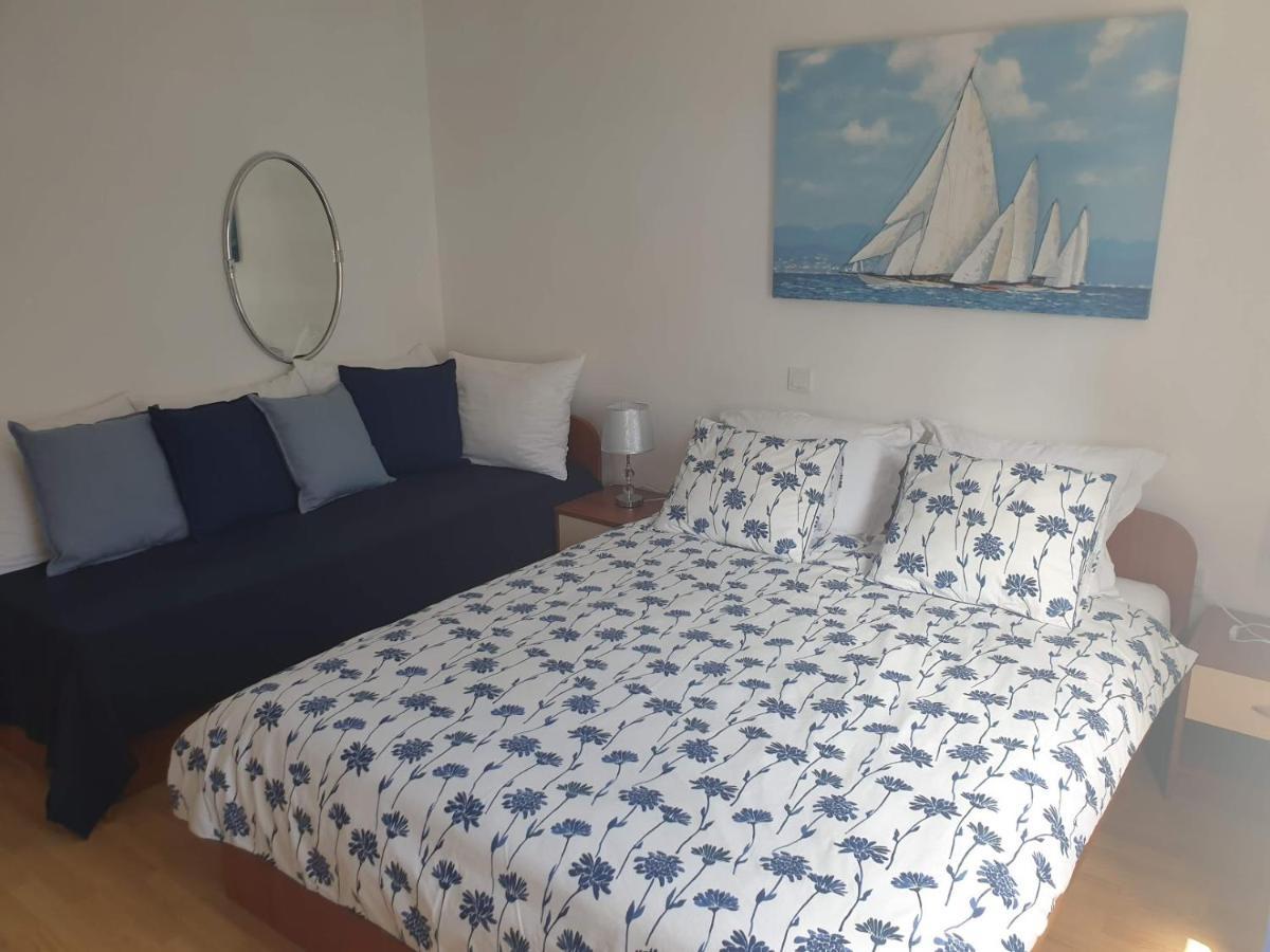 Apartments Mare Banjol Εξωτερικό φωτογραφία