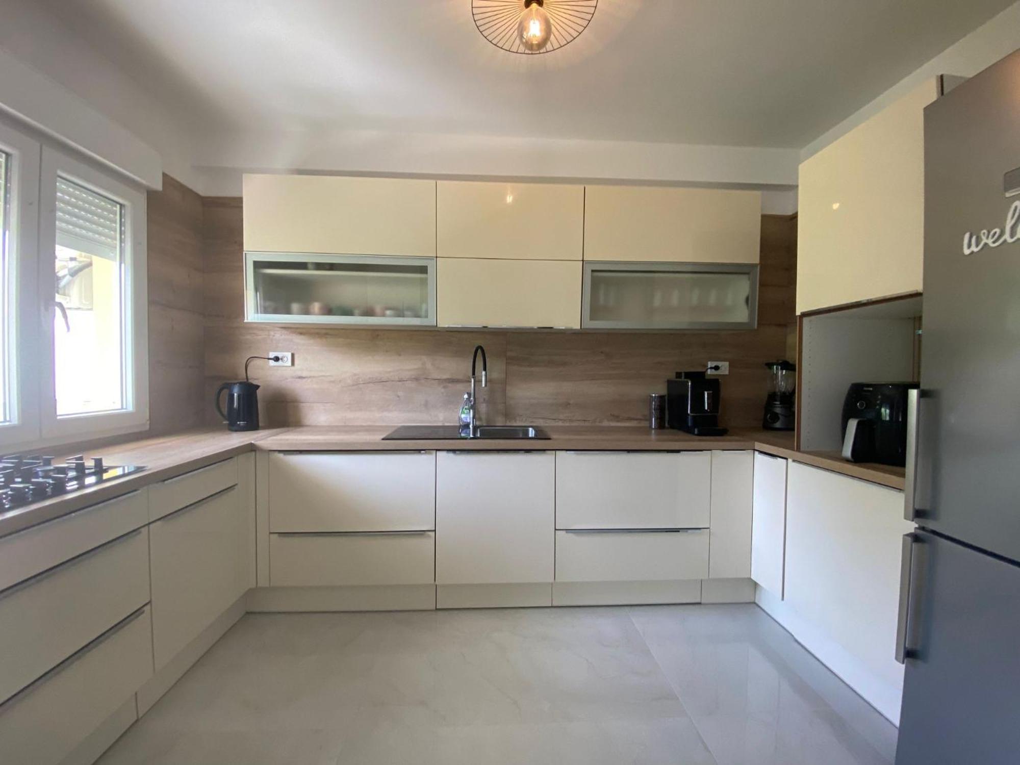 Apartments Mare Banjol Εξωτερικό φωτογραφία